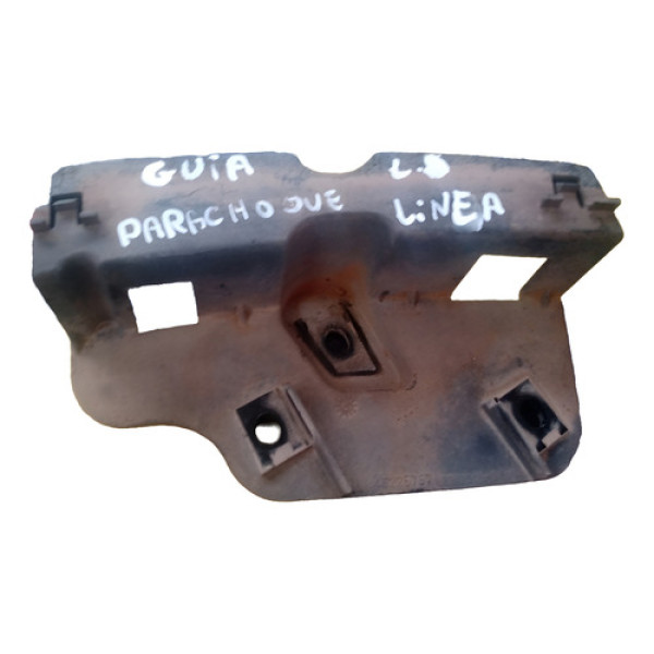 Guia Para-choque Fiat Linea Lateral Direito Usado 45225757