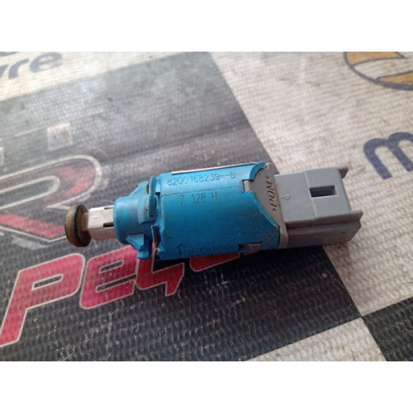 Sensor Azul Pedal Freio Renault Megane 8200168239b