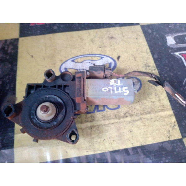Motor Limpador Vidro Tras. Direito Fiat Stilo 50001603 Usado