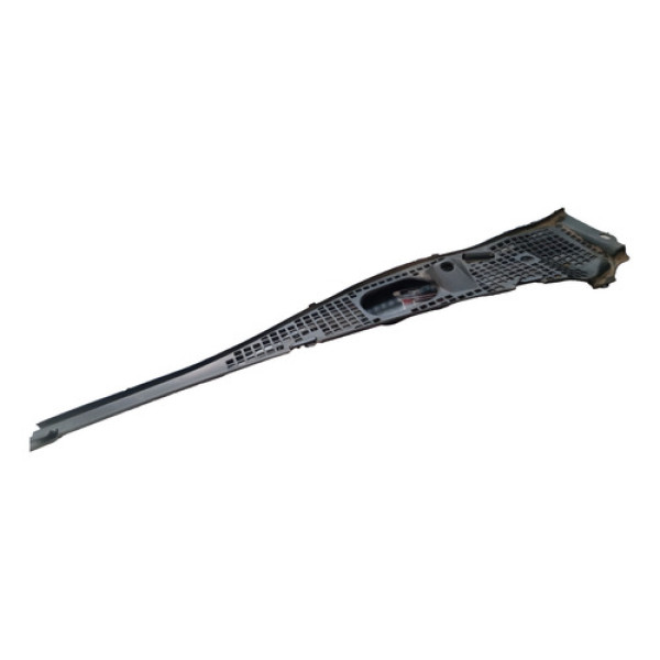 Grade Churrasqueira Lado Direito Sandero Logan 8200599970