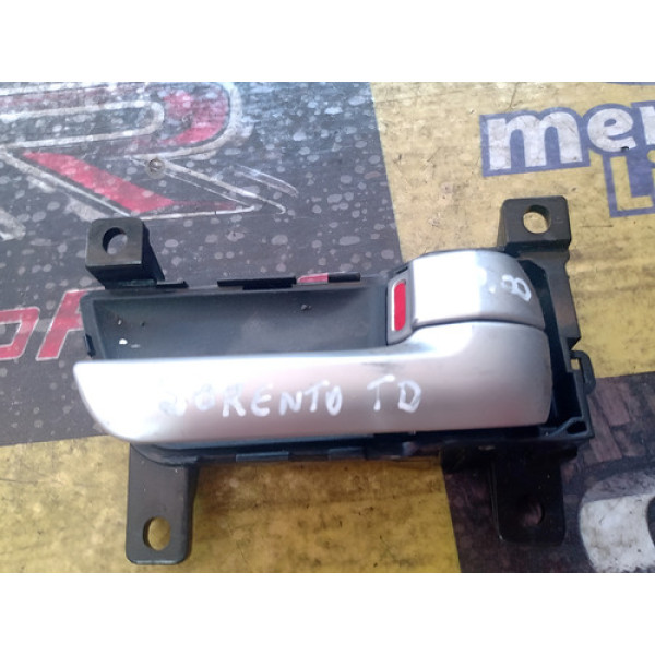 Maçaneta Interna Kia Sorento Traseiro Direito Usado