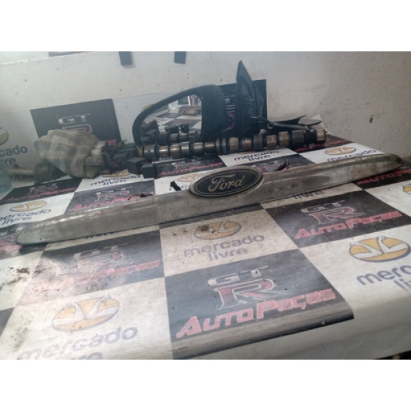 Friso Tampa Porta Malas Ford Mondeo 96/01 Original Usado
