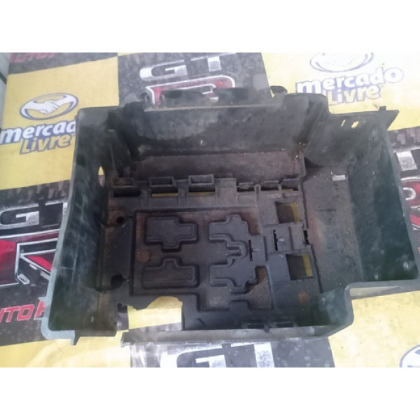 Caixa Suporte Bateria Citroen C3 02 A 11 9638079380 Usado