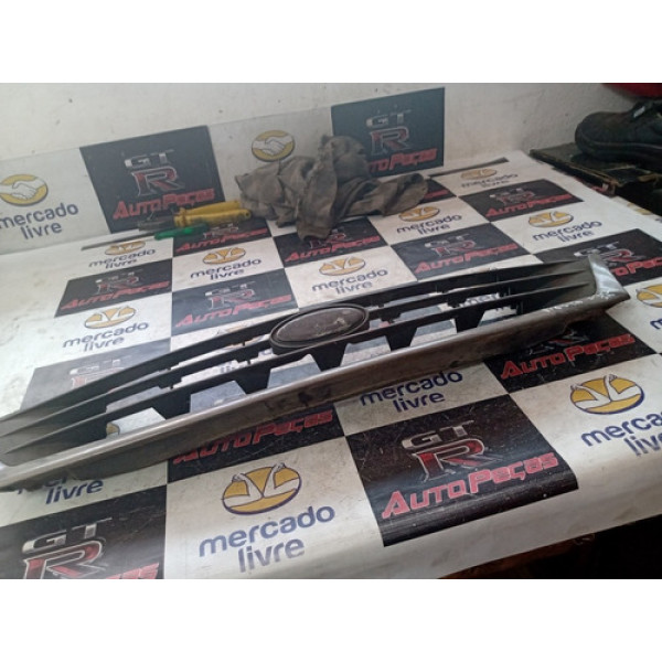 Grade Diant. Superior Ford Fiesta 00/07 Cod. Ys6x8a133