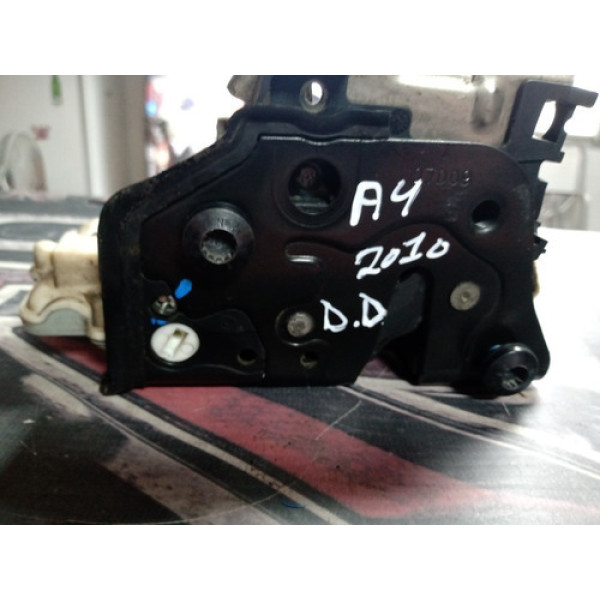 Fechadura Dianteira Direita Audi A4 2010 8j1837016a Pr