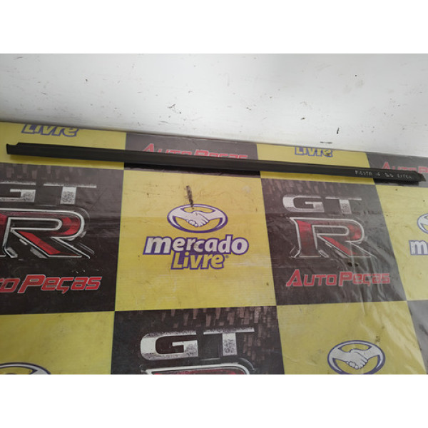 Pestana Externa Porta Dianteira Direita Ford Fiesta 2006