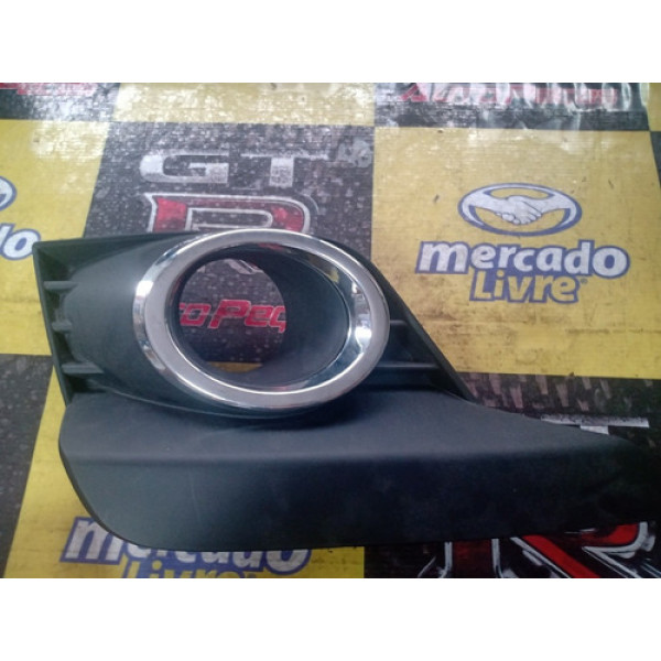 Moldura Farol De Milha Renault Logan Sandero Lado Esq. Usado