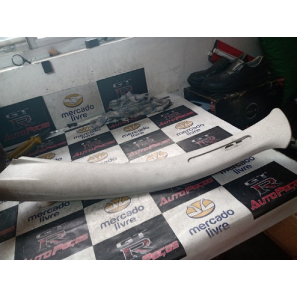 Acabamento Coluna Central Esq. Peugeot 206 Cod.9644285977