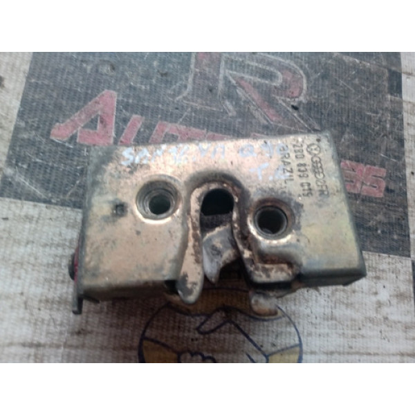 Fechadura Porta Traseira Santana Quantum 85...90 (esquerda)