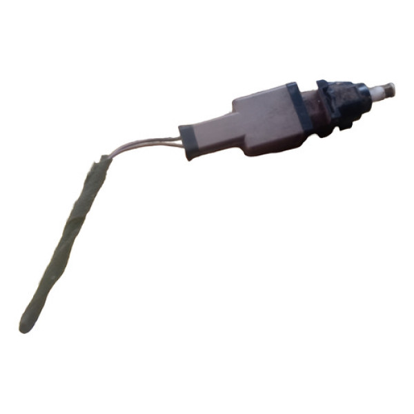 Interruptor Sensor Luz Pedal Embreagem Stilo 46840511