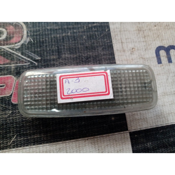 Lanterna De Luz Interna Audi A3 Cod-8l0947105a