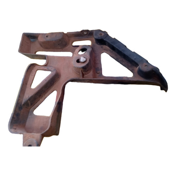 Suporte Parachoque Traseiro Esq Megane 8200146041 Usado