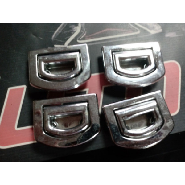 Gancho Trava Porta Malas Vw Touareg 2010 1k0864203 Cx2079
