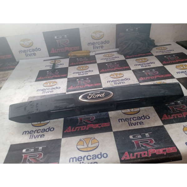 Moldura Friso Tampa Traseira Ford Fiesta Sedan 6s65a43404a