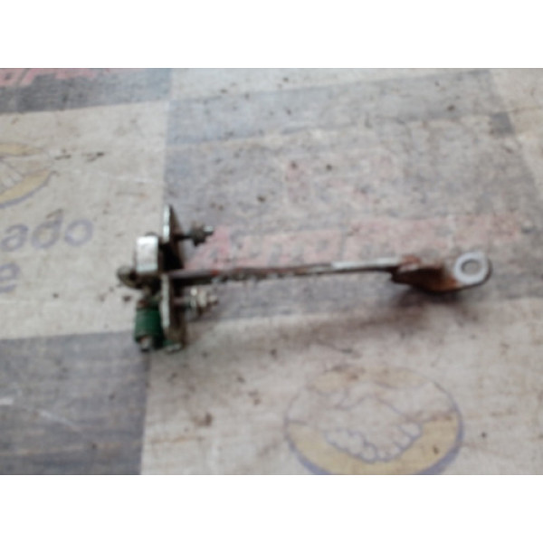 Limitador Porta Traseira Esquerda Renault Clio Ano 99/17