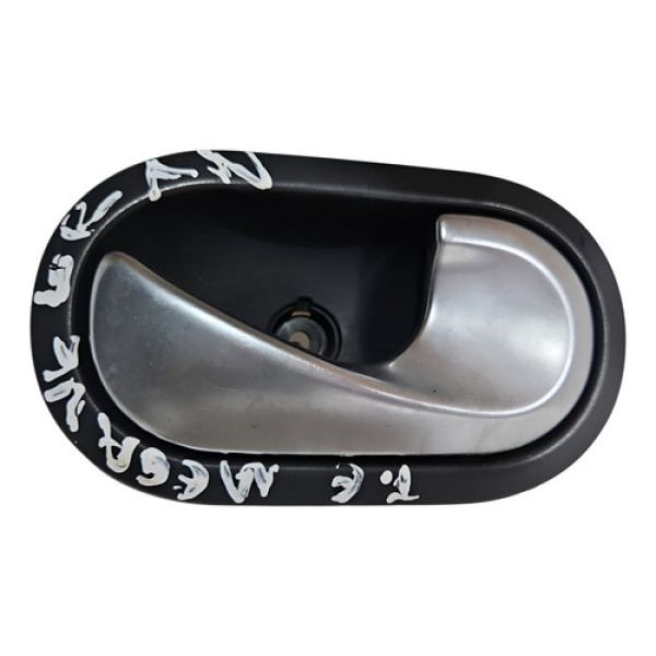 Maçaneta Interna Direita Renault Megane 2.0 06/12