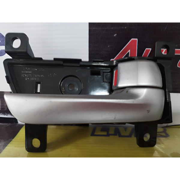 Maçaneta Interna Dianteira Direita Kia Sportage 2.0. 82623