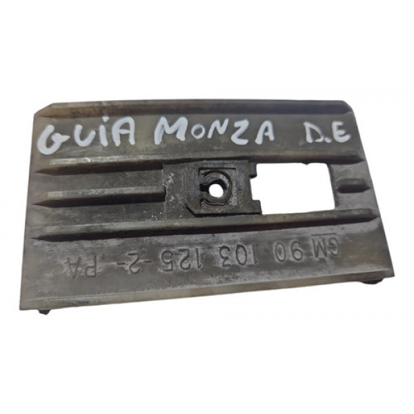 Suporte Guia Parachoque Dianteiro Esquerdo Gm Monza