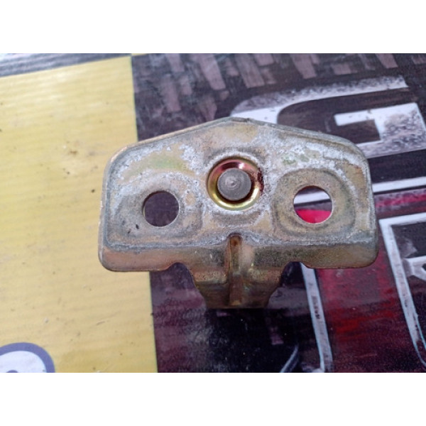 Batente Porta Dianteiro Esquerdo Chevrolet Vectra 99 Usado