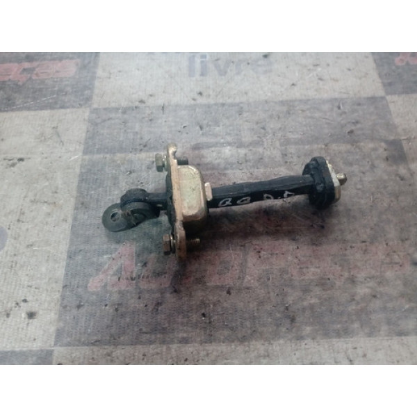 Limitador Porta Dianteira Direita Chery Qq 2015
