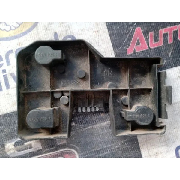Circuito Soquete Lanterna Ld Monza Original Detalhe 636822d Ambos Lados Vermelho