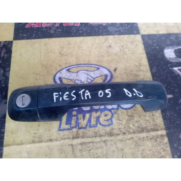 Maçaneta Externa Ford Fiesta 05 Dianteiro Direito Usado