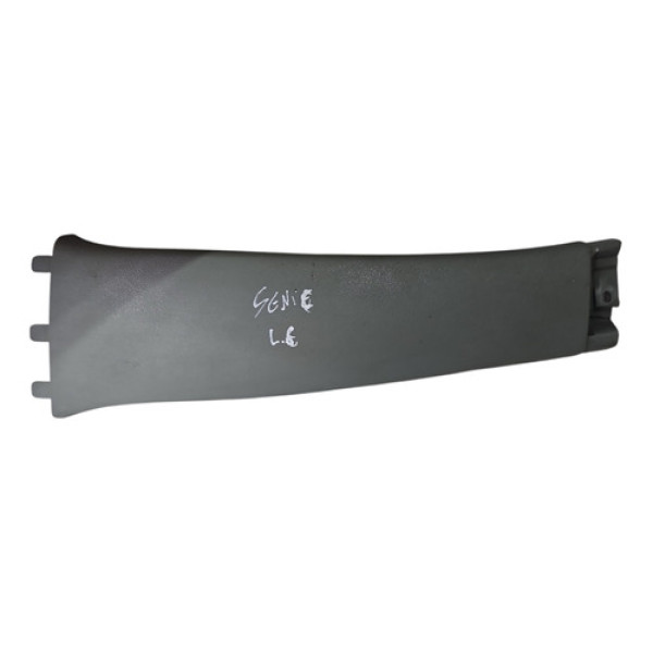 Acabamento Coluna Inferior Lado Esquerdo Renault Scenic 06