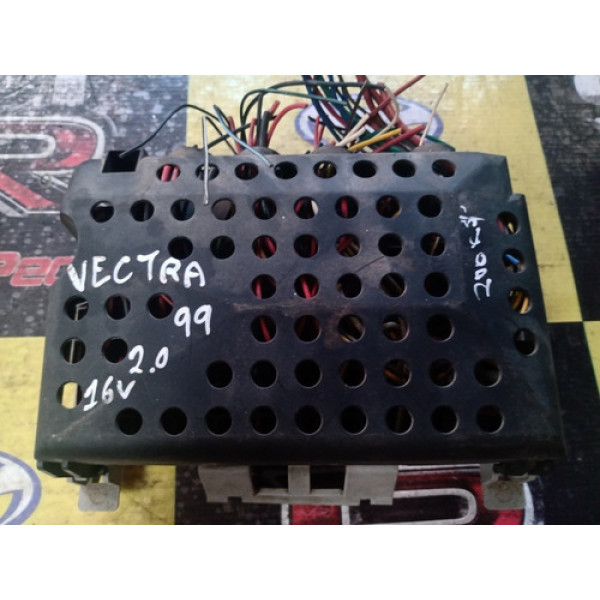 Caixa De Fusiveis Chevrolet Vectra 99 2.0 16v 90583459 Usado