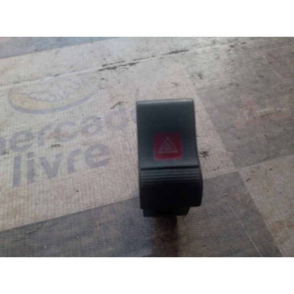 Botão Interruptor Alerta Vw Santana 3259532351