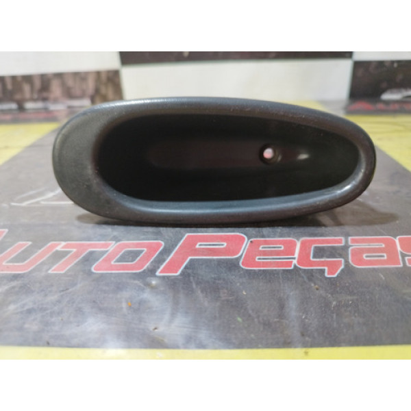 Moldura Do Puxador De Porta Renalt Clio Cod:(8200149209)...