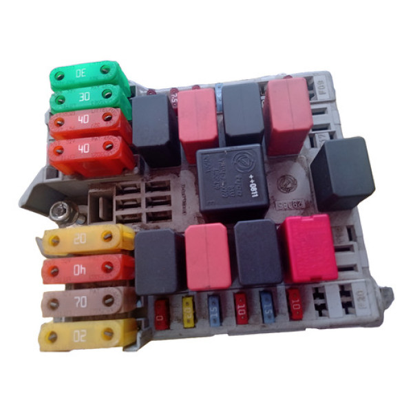 Caixa De Fusíveis Fiat Linea 1.9 51815339 Usado 