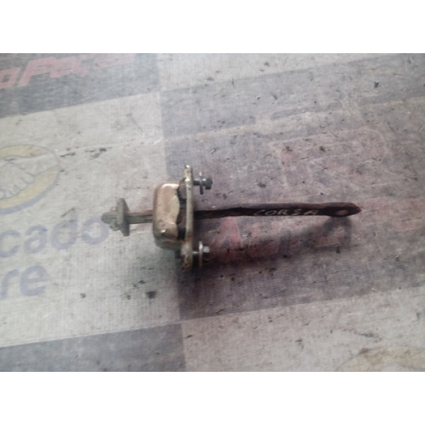 Limitador Porta Dianteira Direito Corsa 94 02 4p