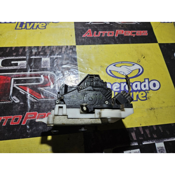 Fechadura Porta Traseira Ld Ford Focus 03/09 2s4aa26412eb