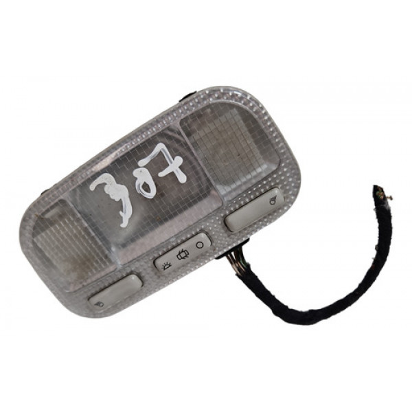 Luz Teto  Cortesia Peugeot 307