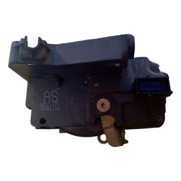 Fechadura Porta Dianteira Esquerda Astra 90561151 Usado