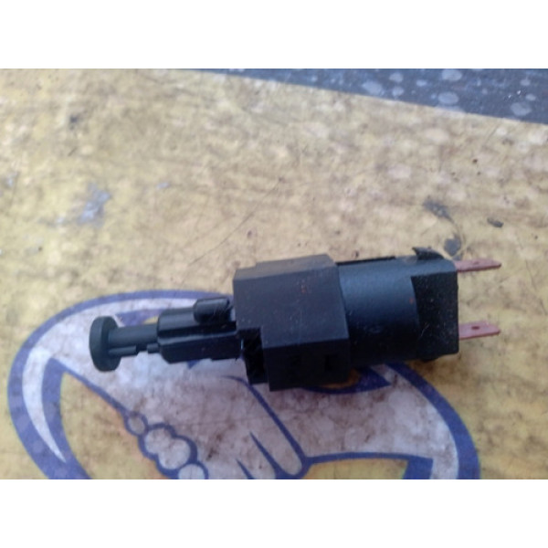 Interruptor Luz Freio Vectra 1997/05 Astra 1999/11 90504499