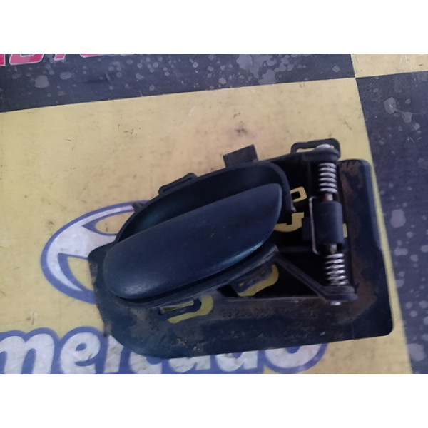 Macaneta Interna Dianteira Direita Peugeot 206