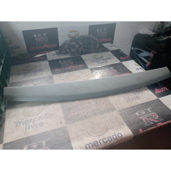Acabamento Superior Tampa Tras. Kia Sorento 2.4 817602p000