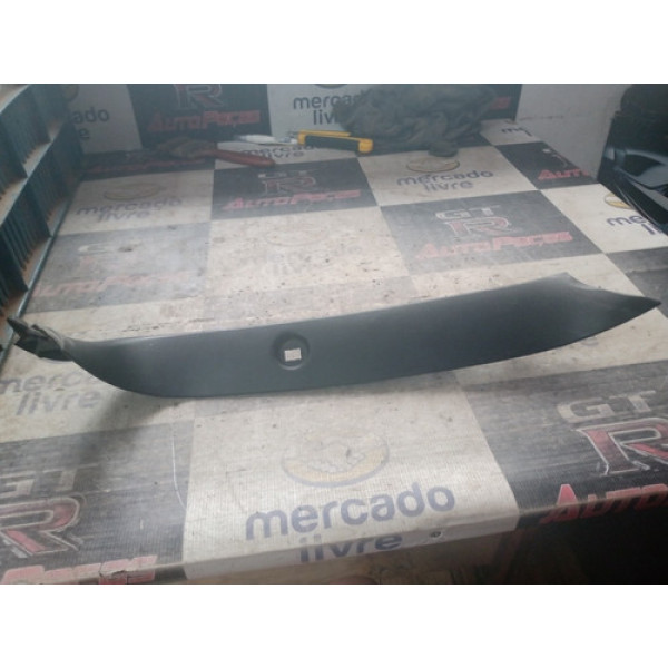 Moldura Da Tampa Traseira L/e Ford Focus Hatch Org #1913