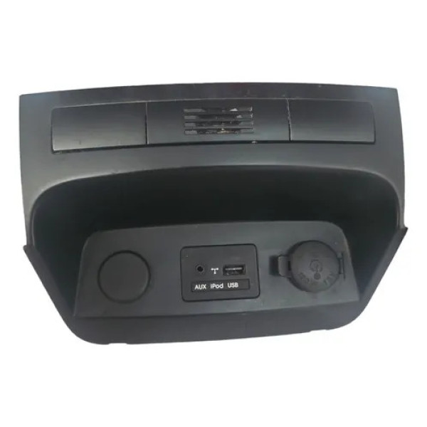 Moldura C/ Acendedor E Entrada Usb Kia Sorento 